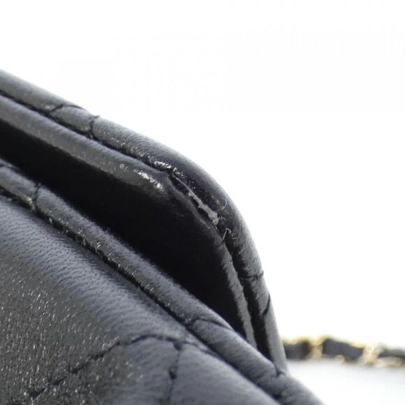 Chanel Lambskin Shoulder Bag - Picture 5 of 9